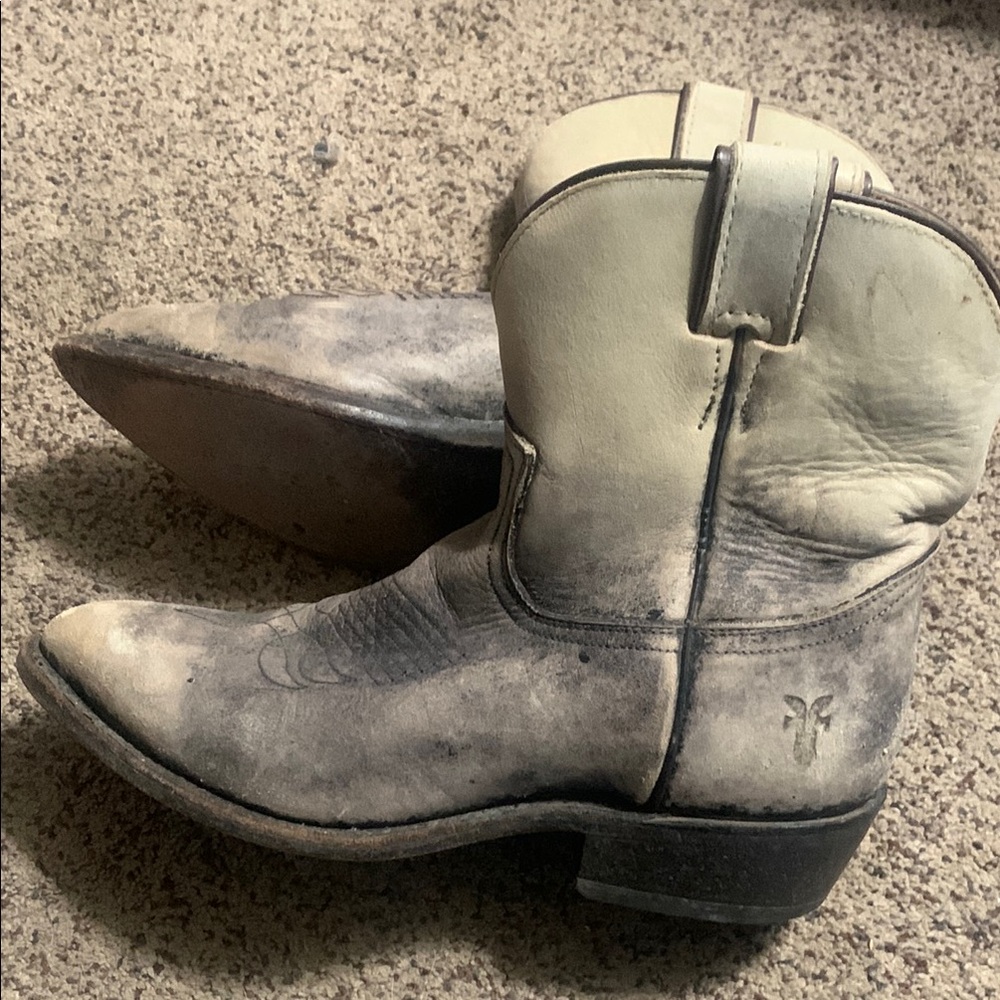 Woman’s Two-Tone Leather Boots